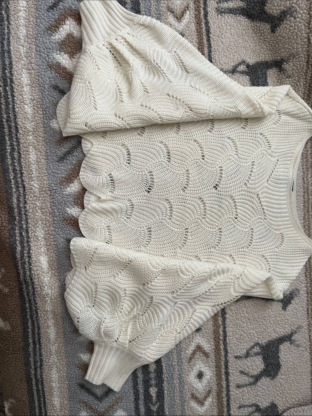moon & madison Cream Scalloped Wave Knit Crewneck Sweater